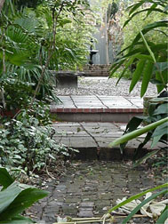 Sun Oak Garden